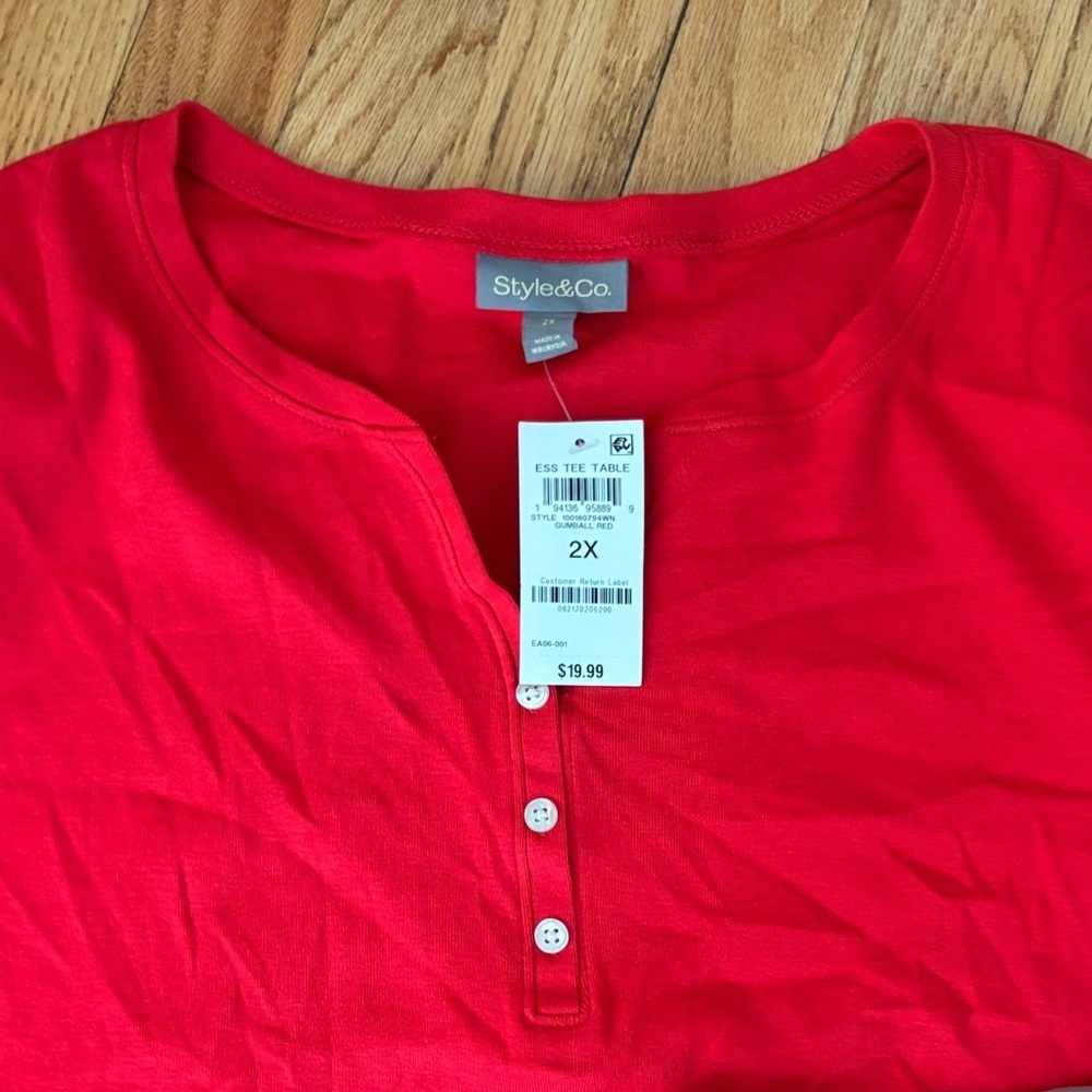 Red and Brown Short Sleeve Tops - Picture 3 of 3